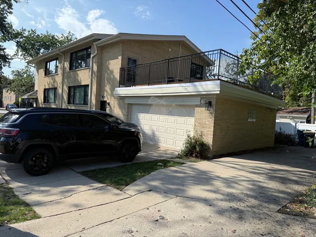 $3,500 | 1108 Fortuna Avenue, Unit 2, Park Ridge, IL 60068
