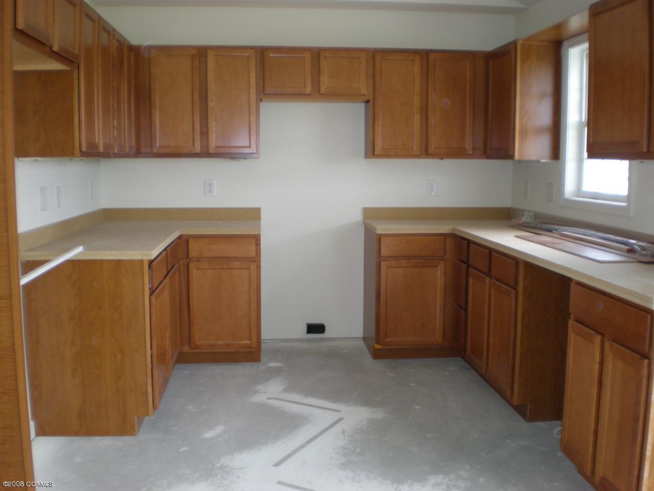 208 Rutledge Avenue Beaufort, NC 28516 - Photo 4 of 6 Kitchen