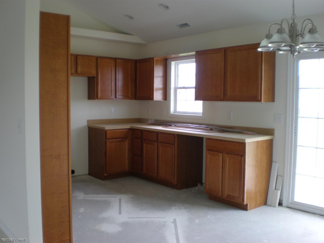 208 Rutledge Avenue Beaufort, NC 28516 - Photo 5 of 6 Kitchen 2