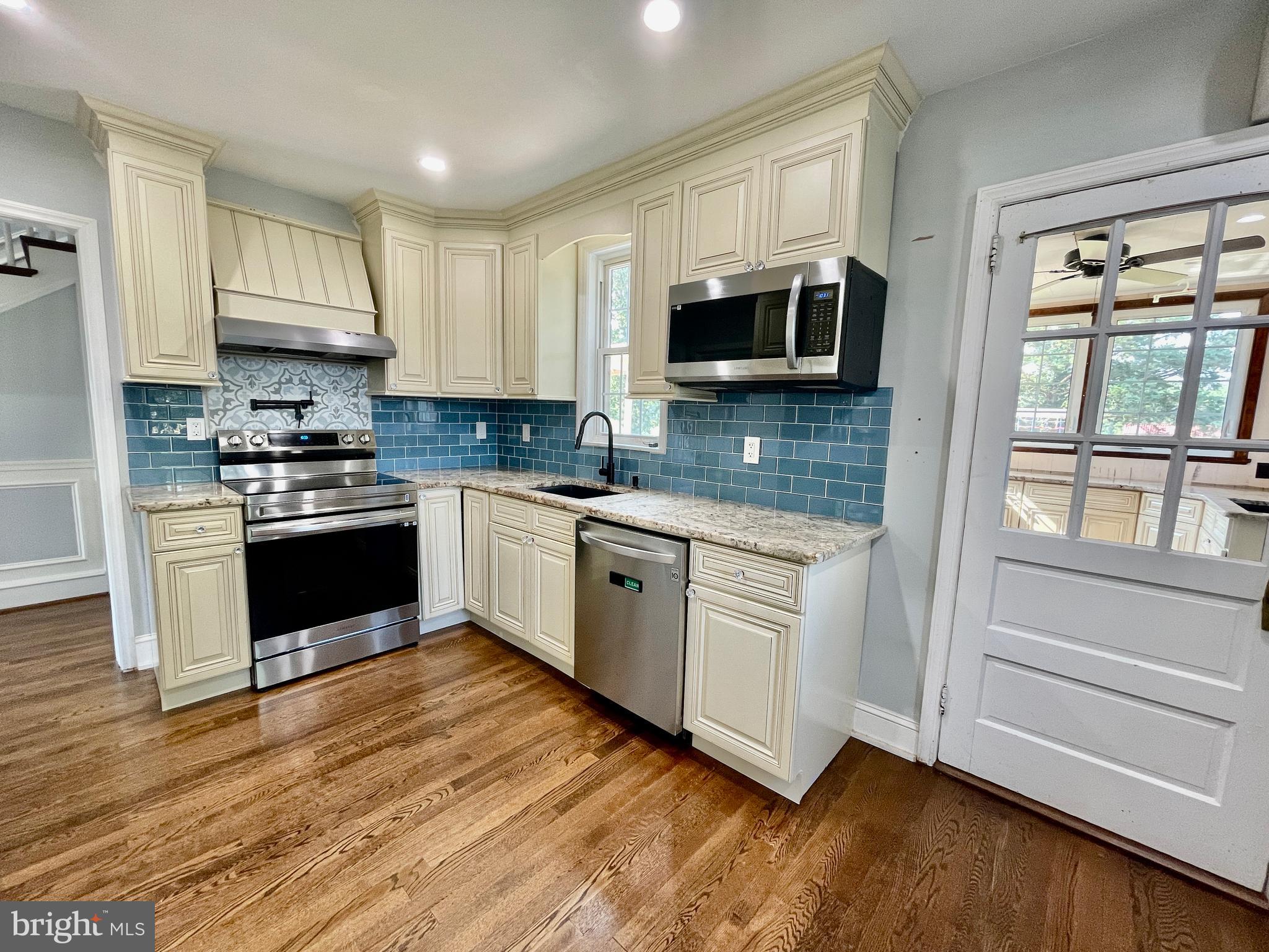 59 West Tomlin Station Road Mickleton, NJ 08056 - Photo 5 of 40