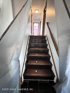 26 Windham Loop, Unit 3A Staten Island, NY 10314 - Photo 8 of 19 a view of entryway