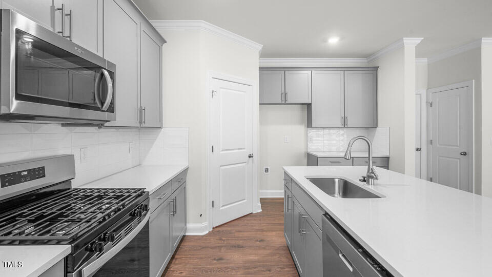 7561 Percussion Drive Apex, NC 27539 - Photo 10 of 38 Kitchen