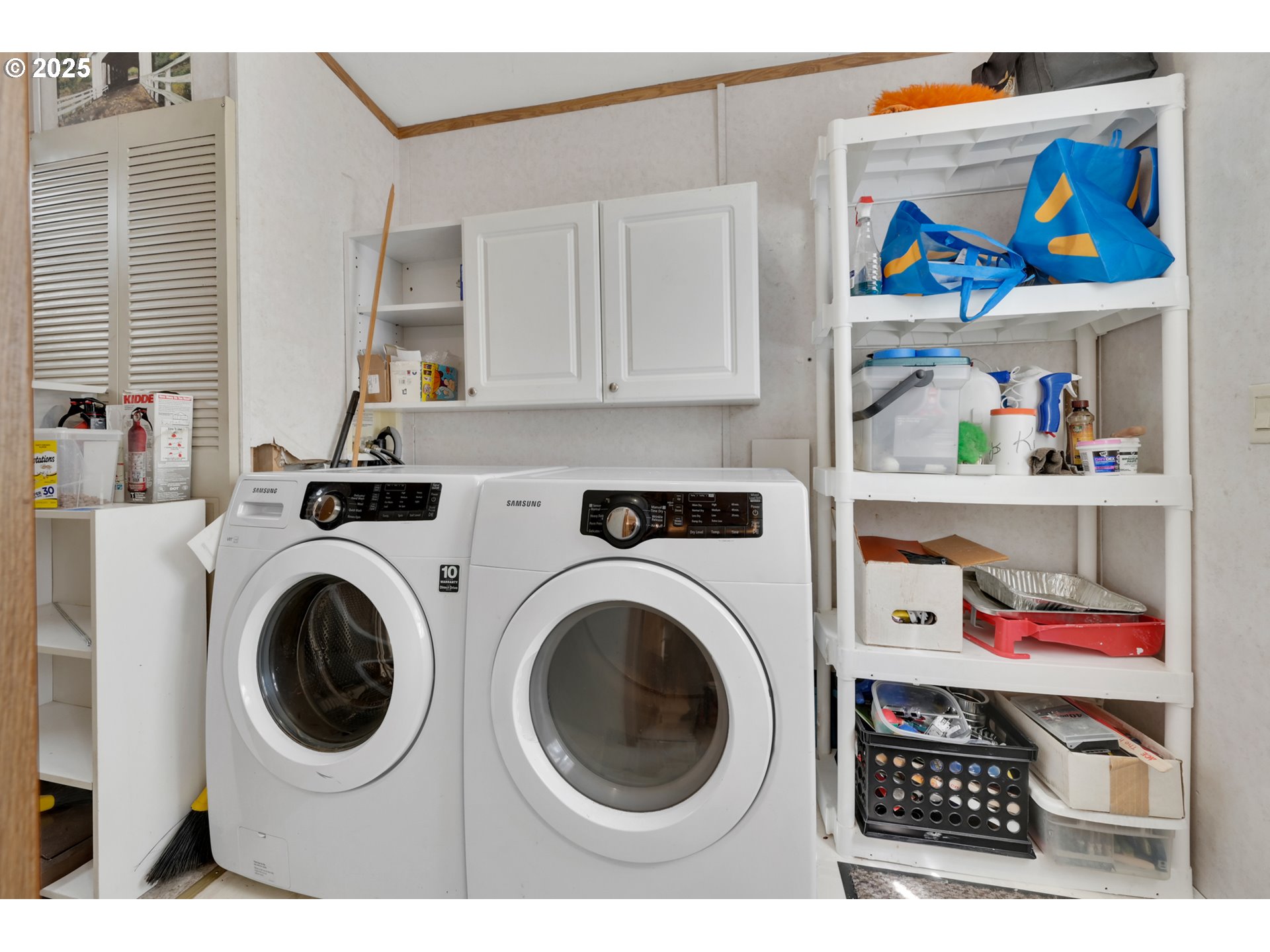4475 Franklin Boulevard, Unit 2 Eugene, OR 97403 - Photo 20 of 22 Utility Room