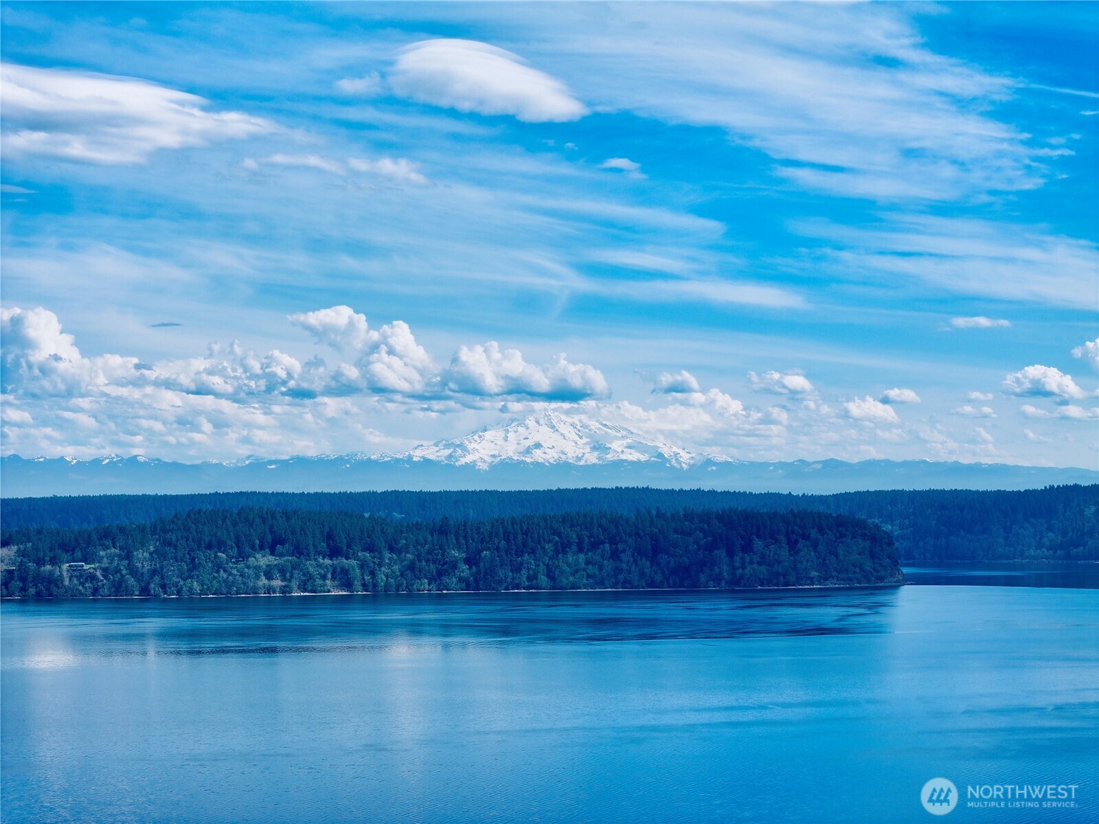 10111 Totem Way Anderson Island, WA 98303 - Photo 3 of 29 a view of a lake
