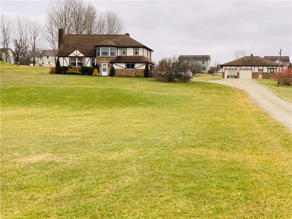 201 Aiken Road New Castle, PA 16101 - Photo 2 of 23
