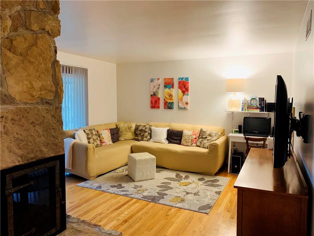 201 Aiken Road New Castle, PA 16101 - Photo 4 of 23