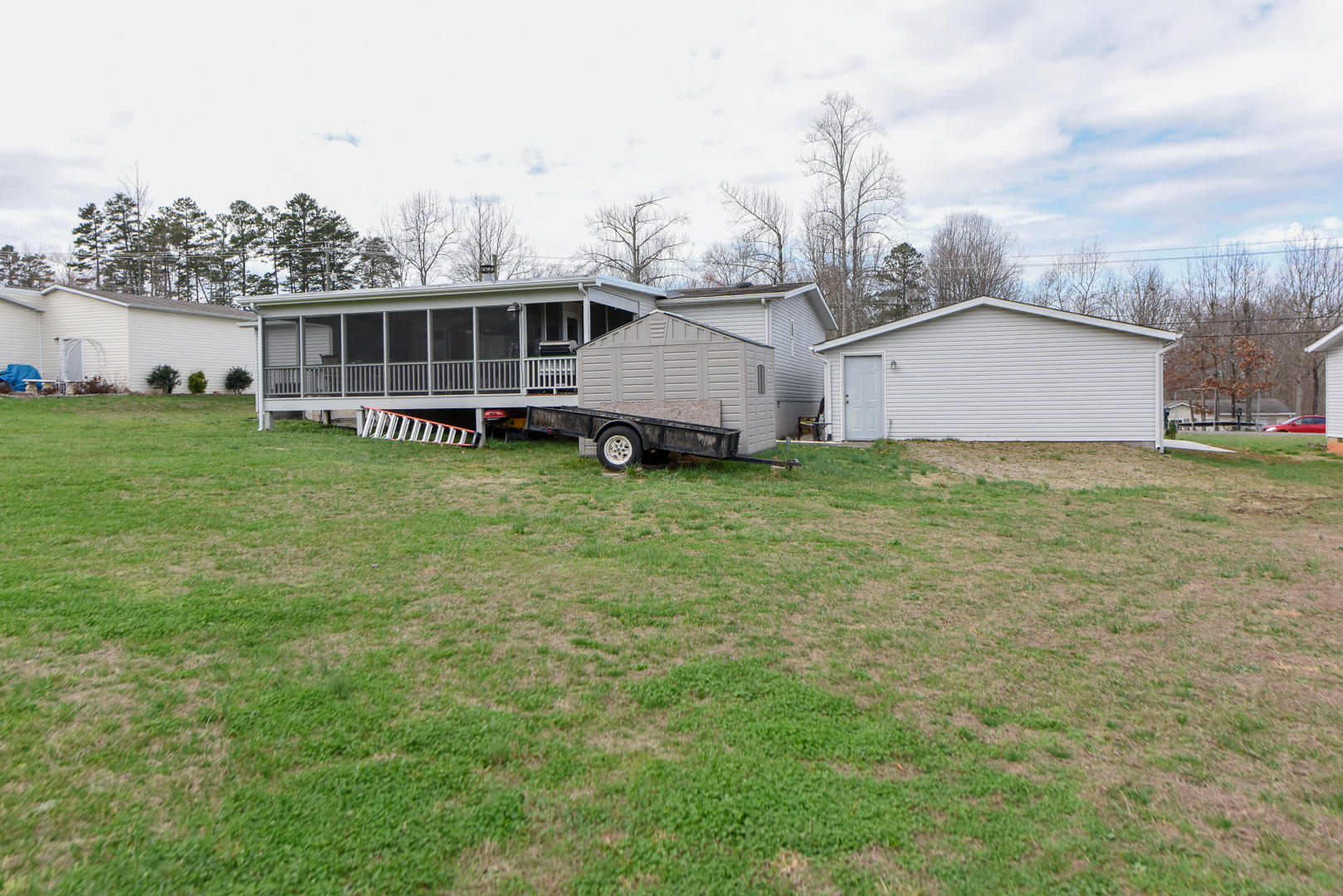 1360 Stony Point Road Knoxville, TN 37914 - Photo 21 of 23 Backyard