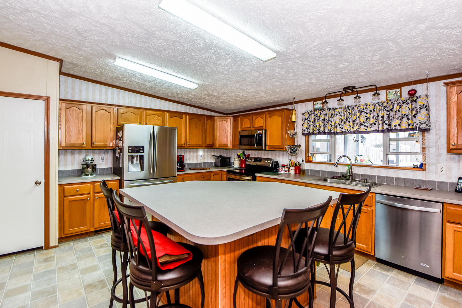 1360 Stony Point Road Knoxville, TN 37914 - Photo 10 of 23 kitchen