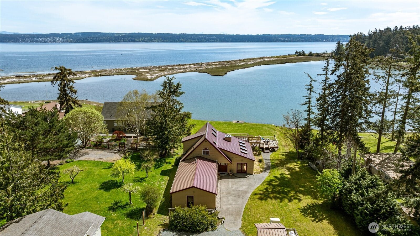 453 Race Road Coupeville, WA 98239 - Photo 3 of 39