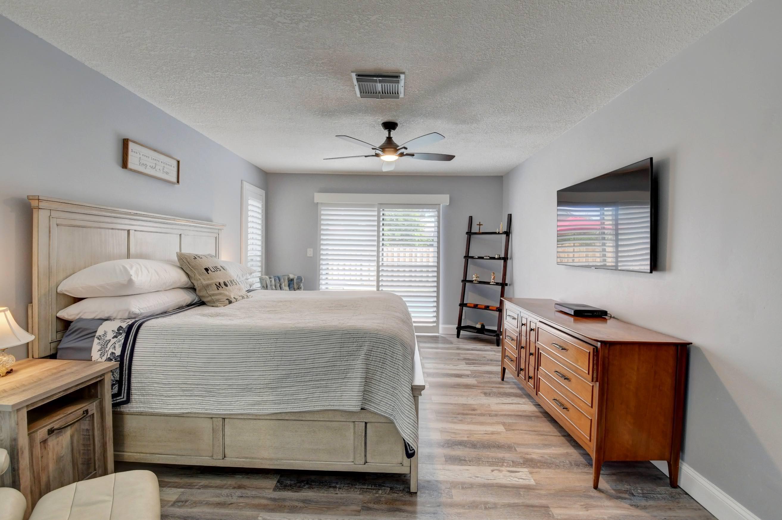 1499 Southwest 17th Street Boca Raton, FL 33486 - Photo 19 of 50 Master bedroom