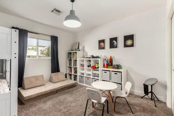 $4,900 | 2613 East Pierson Street, Phoenix, AZ 85016