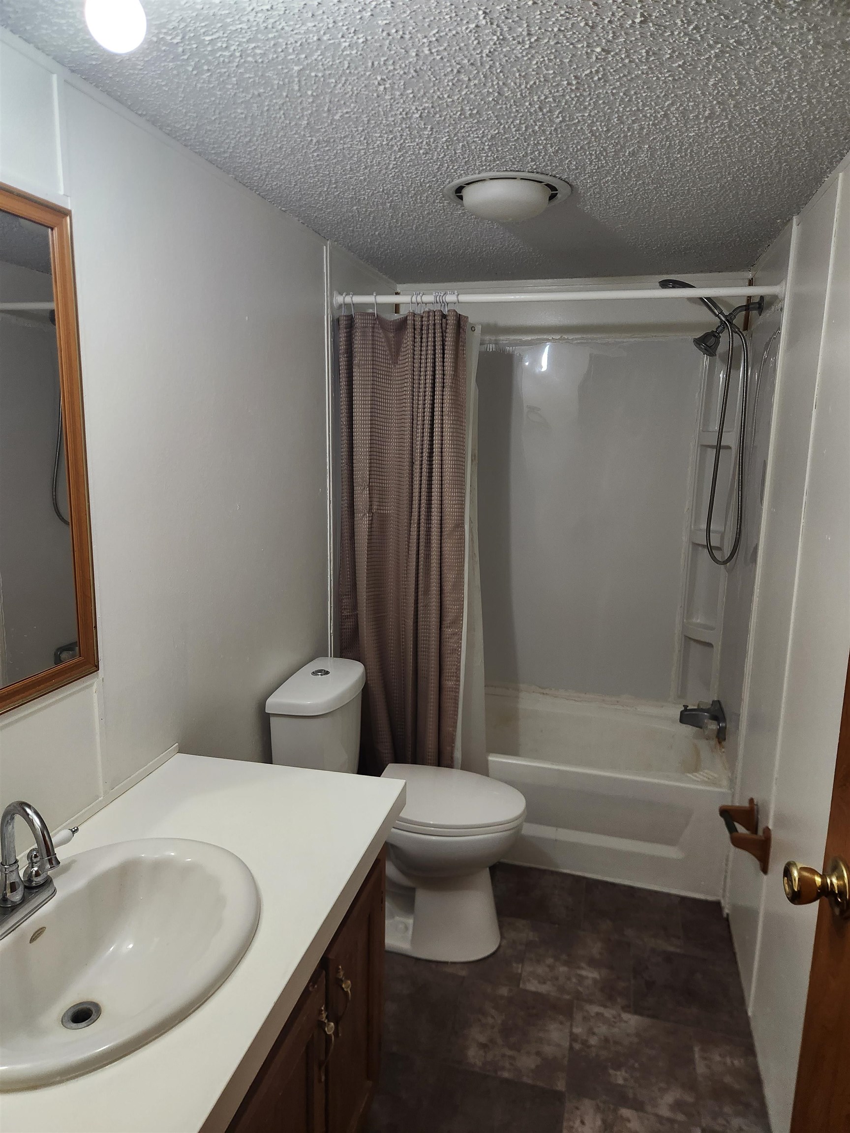 705 Pike, Unit 21 Stoughton, WI 53589 - Photo 16 of 17