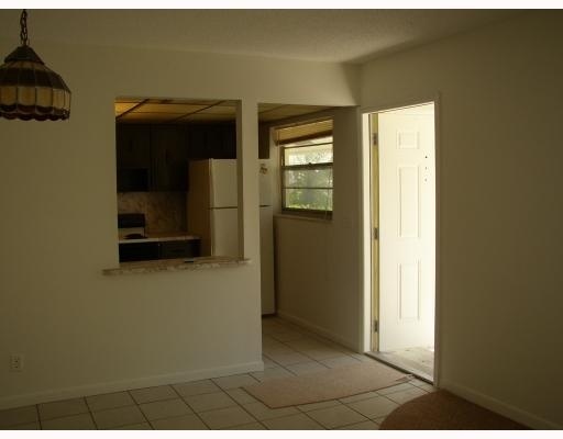 1979 Juno Road, Unit 3 North Palm Beach, FL 33408 - Photo 4 of 6 Additional Photo