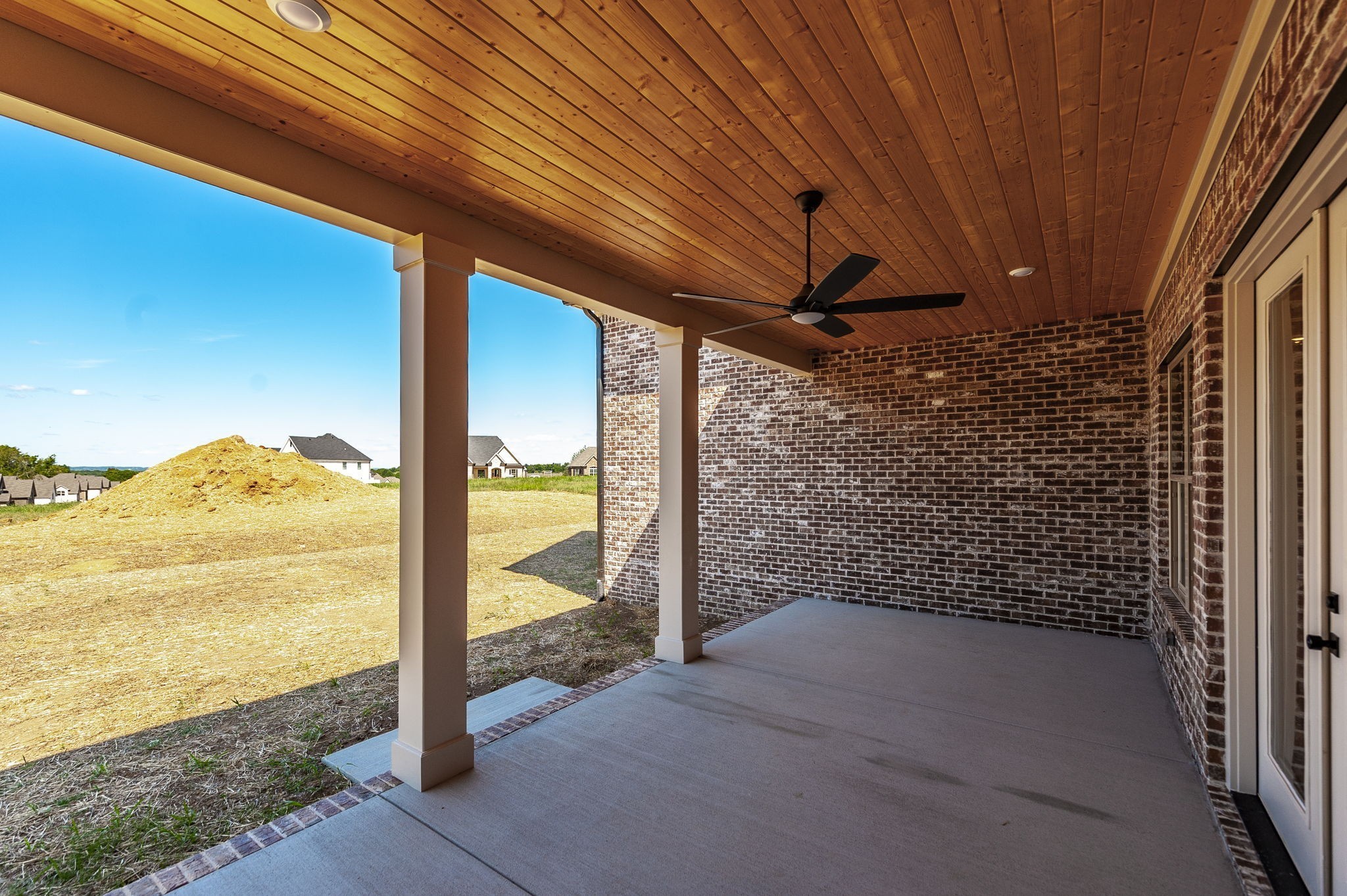 339 Raintree Drive Hendersonville, TN 37075 - Photo 11 of 53 a view of a porch