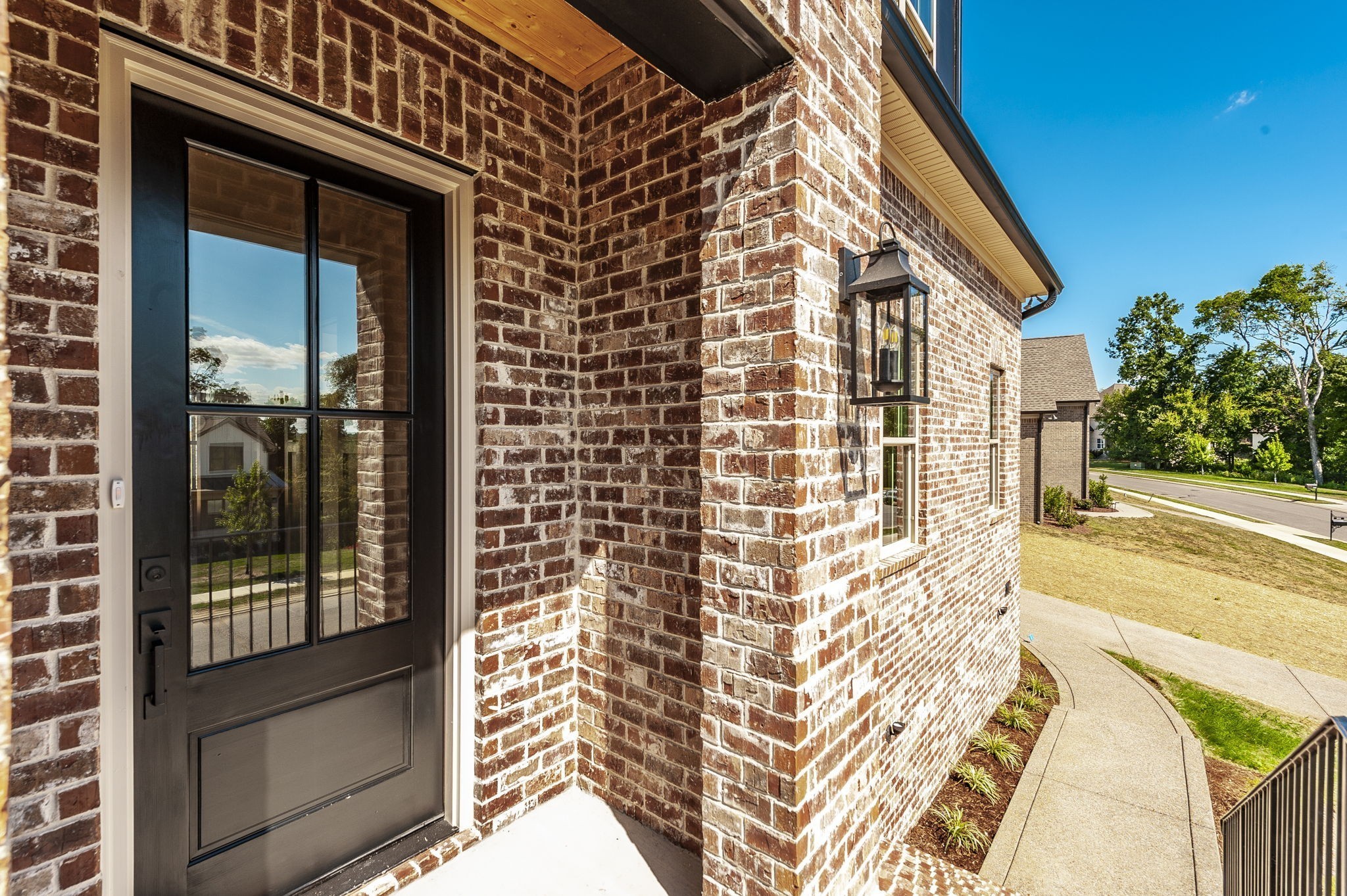 339 Raintree Drive Hendersonville, TN 37075 - Photo 4 of 53