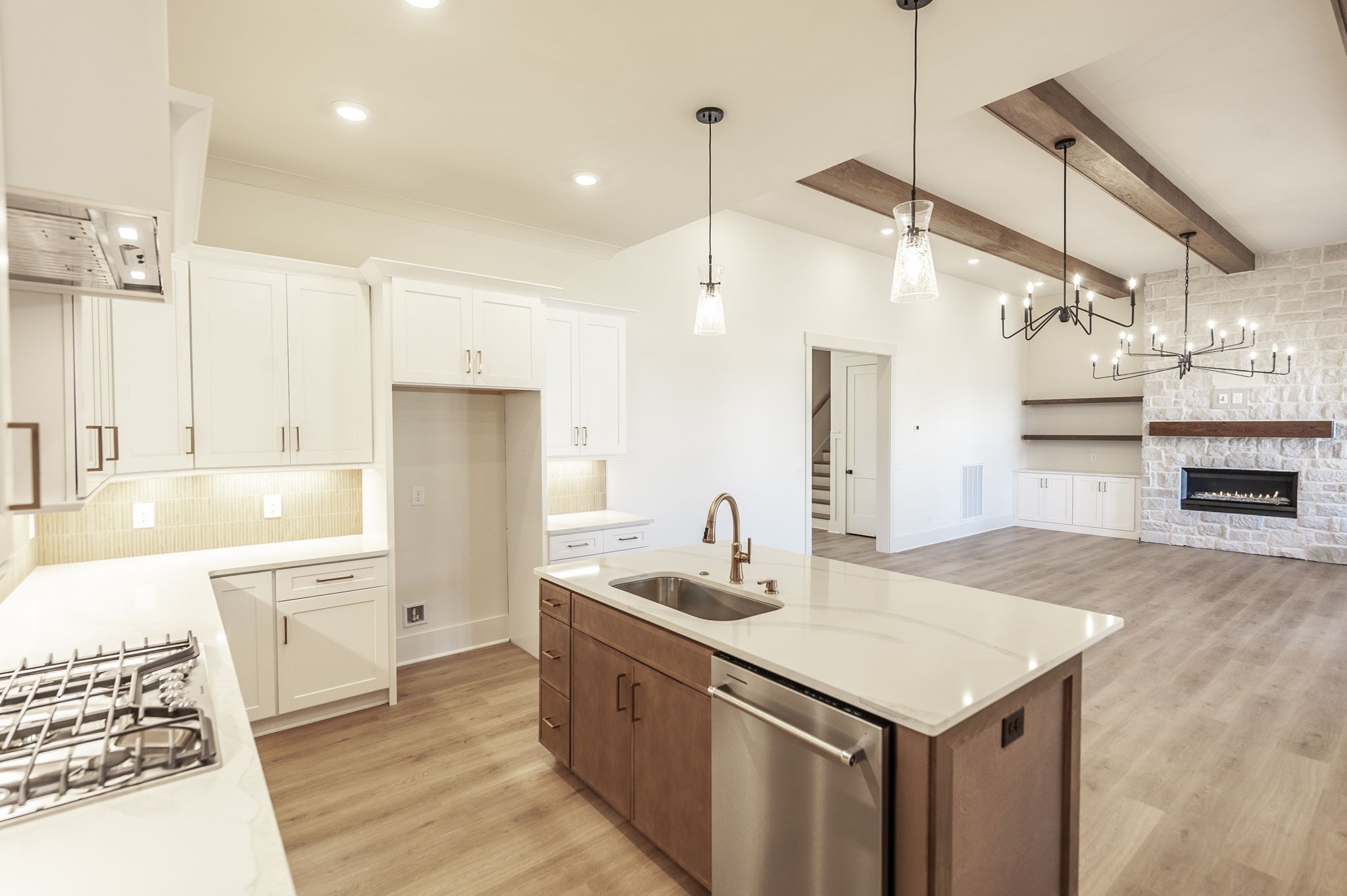 339 Raintree Drive Hendersonville, TN 37075 - Photo 44 of 53 a kitchen with kitchen island a sink appliances and cabinets