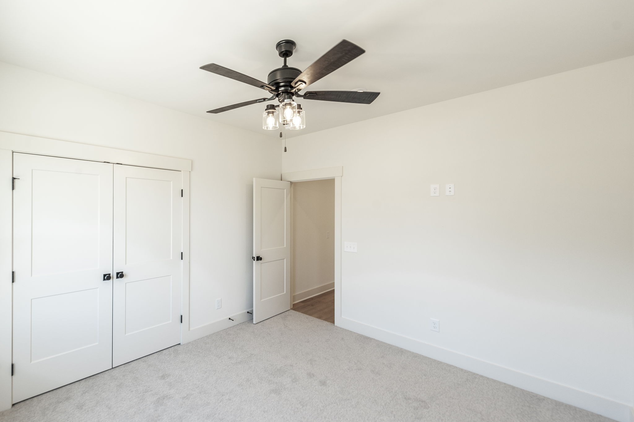 339 Raintree Drive Hendersonville, TN 37075 - Photo 51 of 53 a view of a big room with a fan