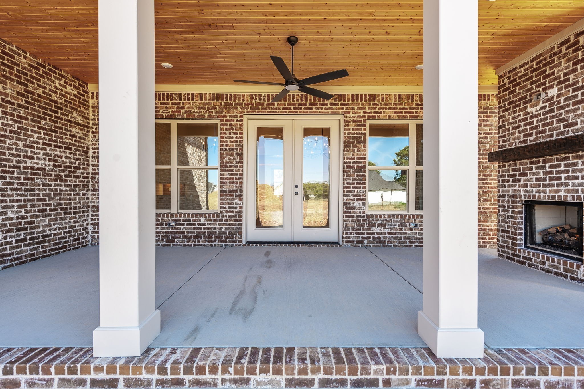 339 Raintree Drive Hendersonville, TN 37075 - Photo 7 of 53 a view of a balcony with a floor to ceiling window