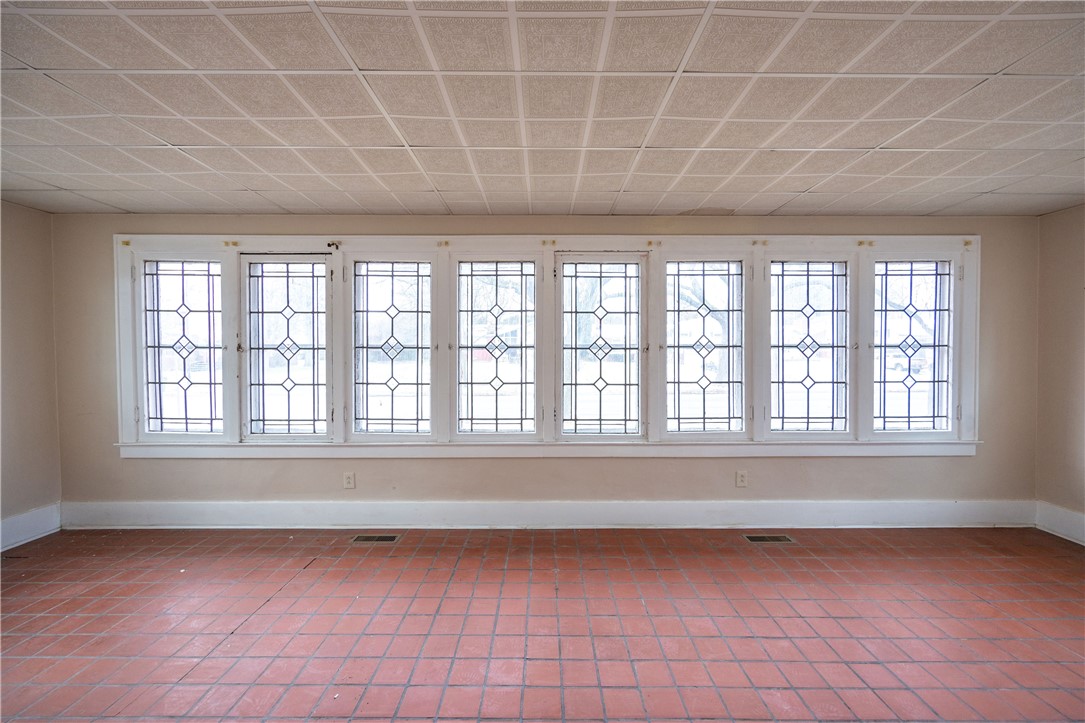 2162 Culver Road Rochester, NY 14609 - Photo 9 of 38