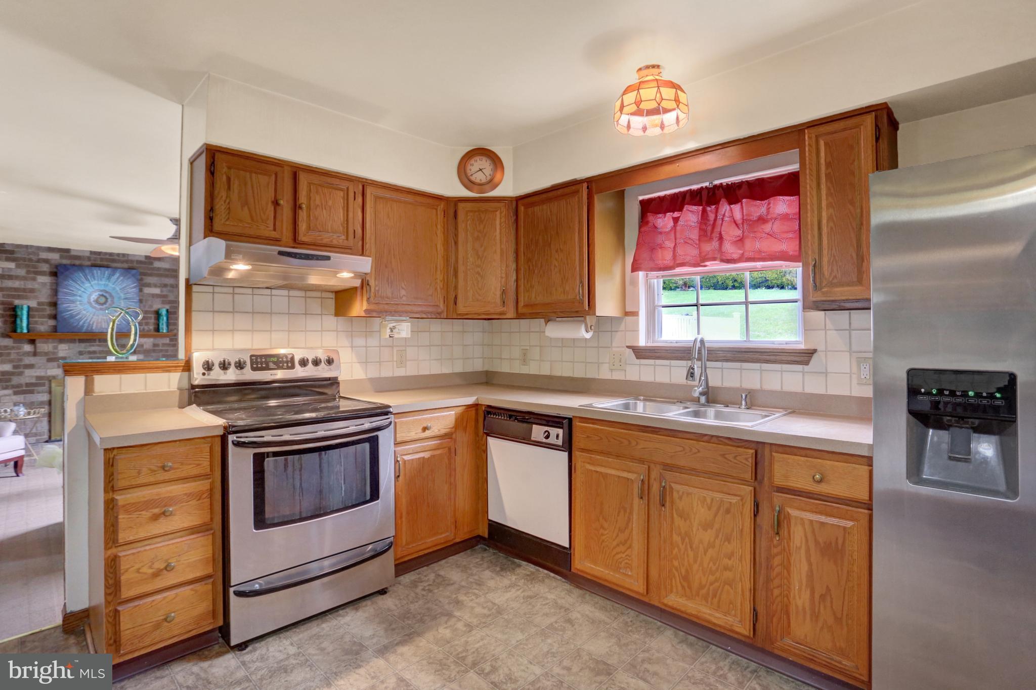 427 Springhouse Road Harrisburg, PA 17111 - Photo 26 of 49 Gallery Image 26