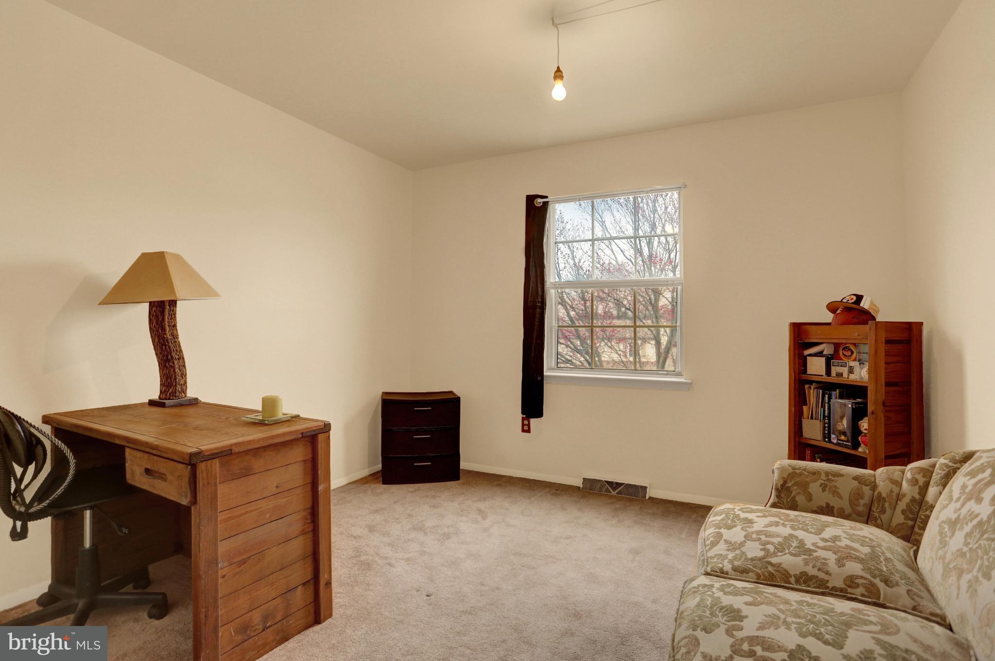 427 Springhouse Road Harrisburg, PA 17111 - Photo 7 of 49 Gallery Image 7