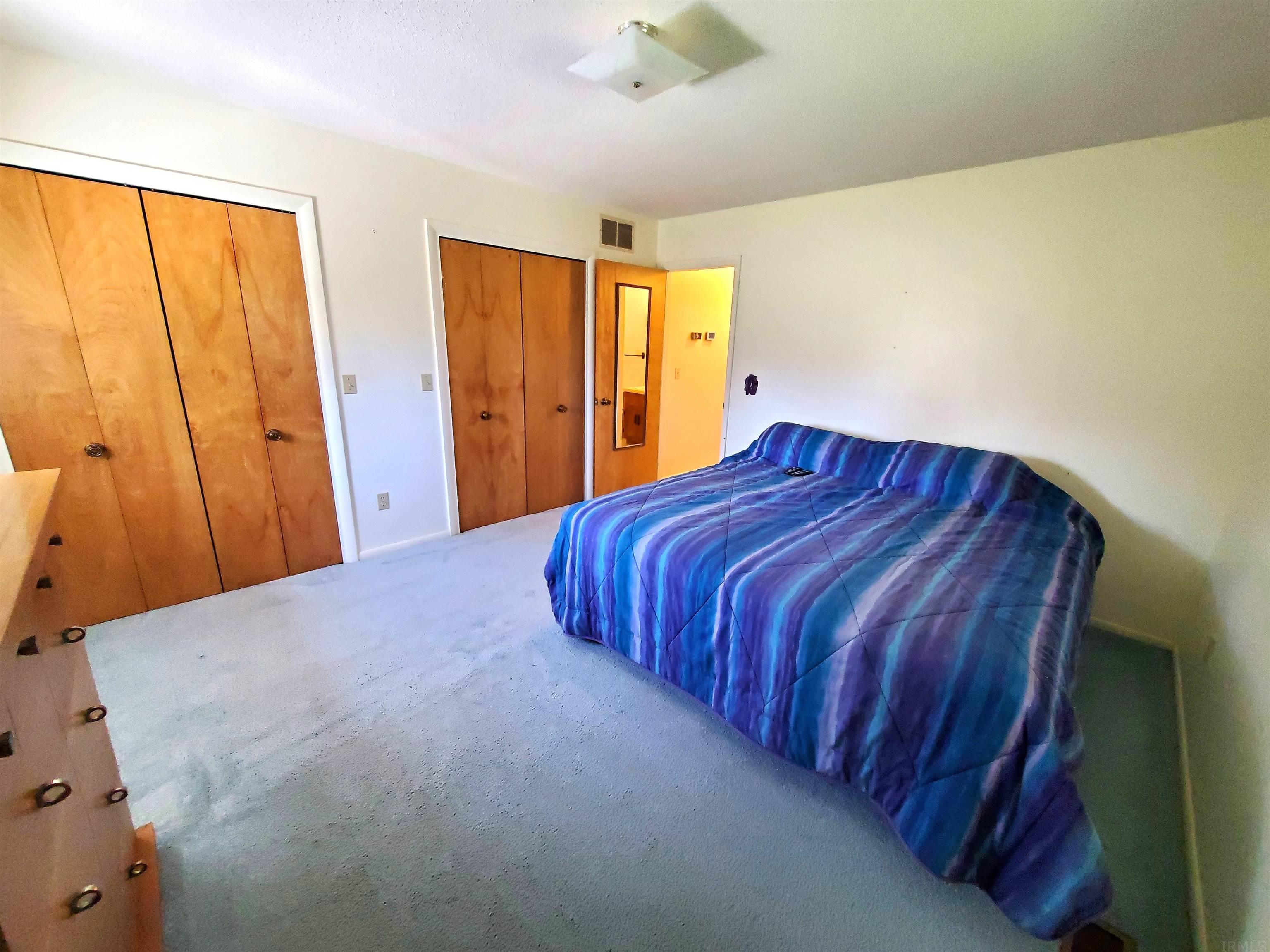 1021 West Gump Road Fort Wayne, IN 46845 - Photo 16 of 34 Gallery Image 16