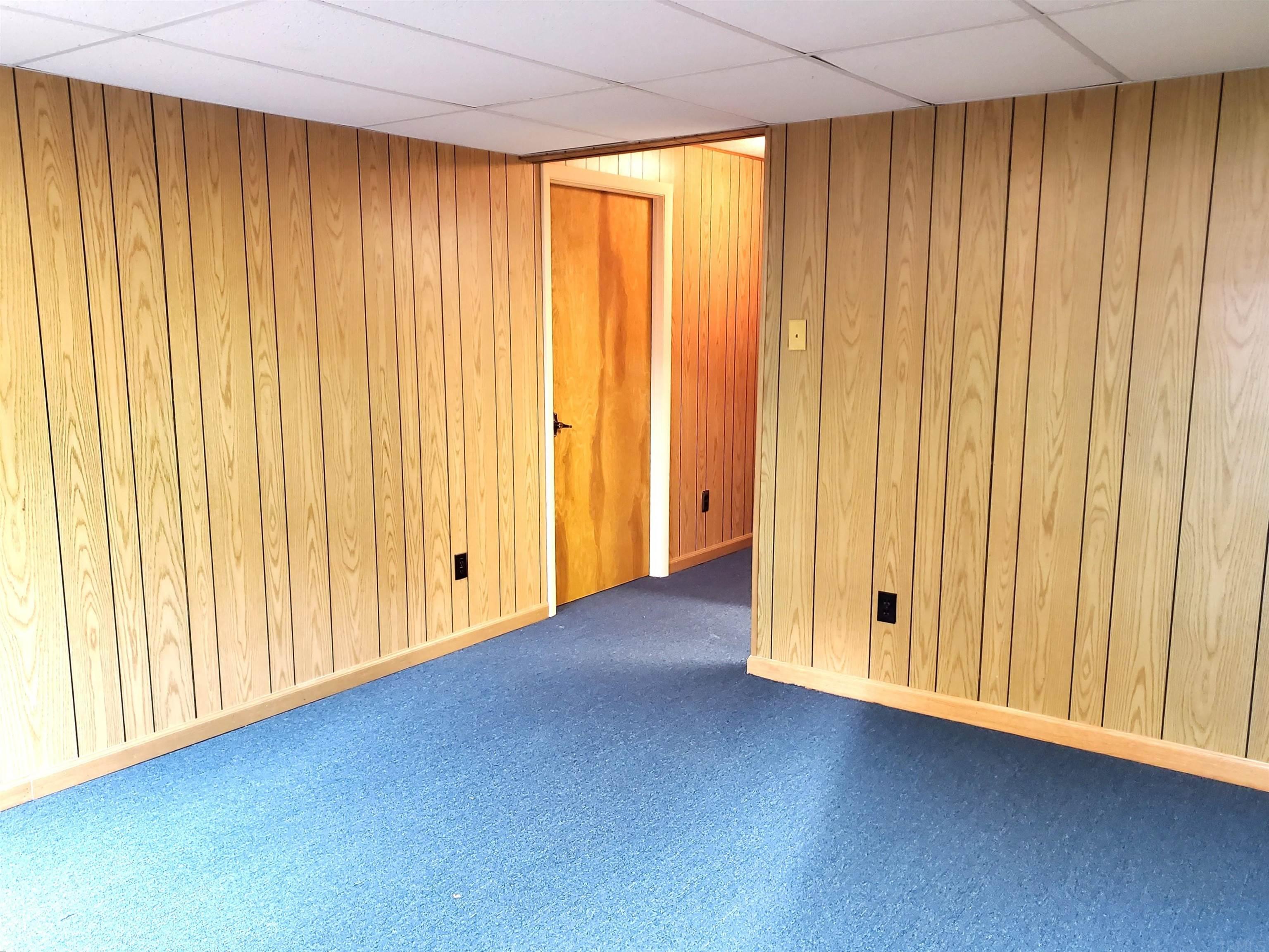 1021 West Gump Road Fort Wayne, IN 46845 - Photo 21 of 34 Gallery Image 21