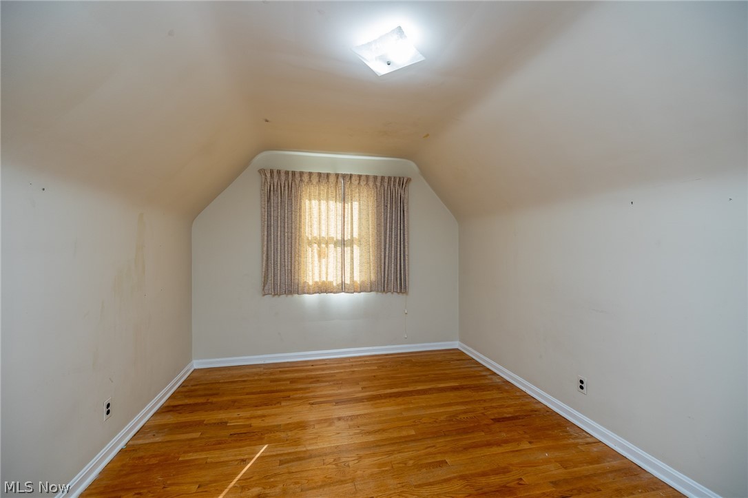 4206 Redfern Road Parma, OH 44134 - Photo 20 of 35