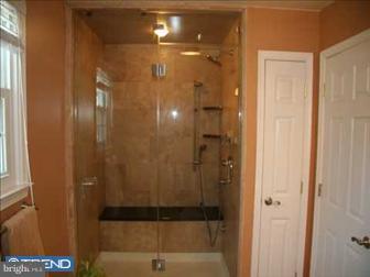 2600 Andrew Road Broomall, PA 19008 - Photo 3 of 6 Bathroom