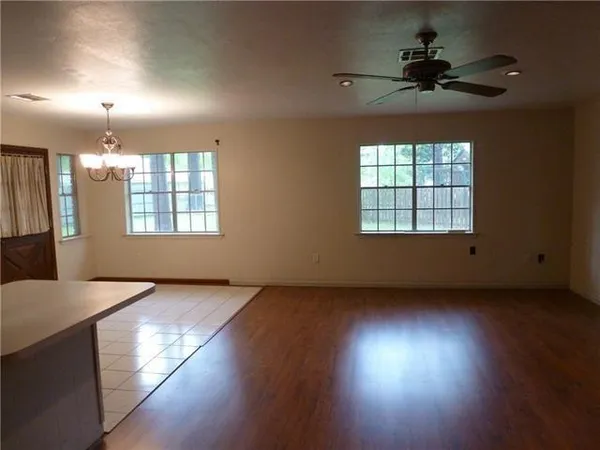 $2,400 | 266 Cindy Lou Place, Mandeville, LA 70448