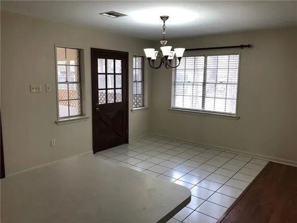 $2,400 | 266 Cindy Lou Place, Mandeville, LA 70448