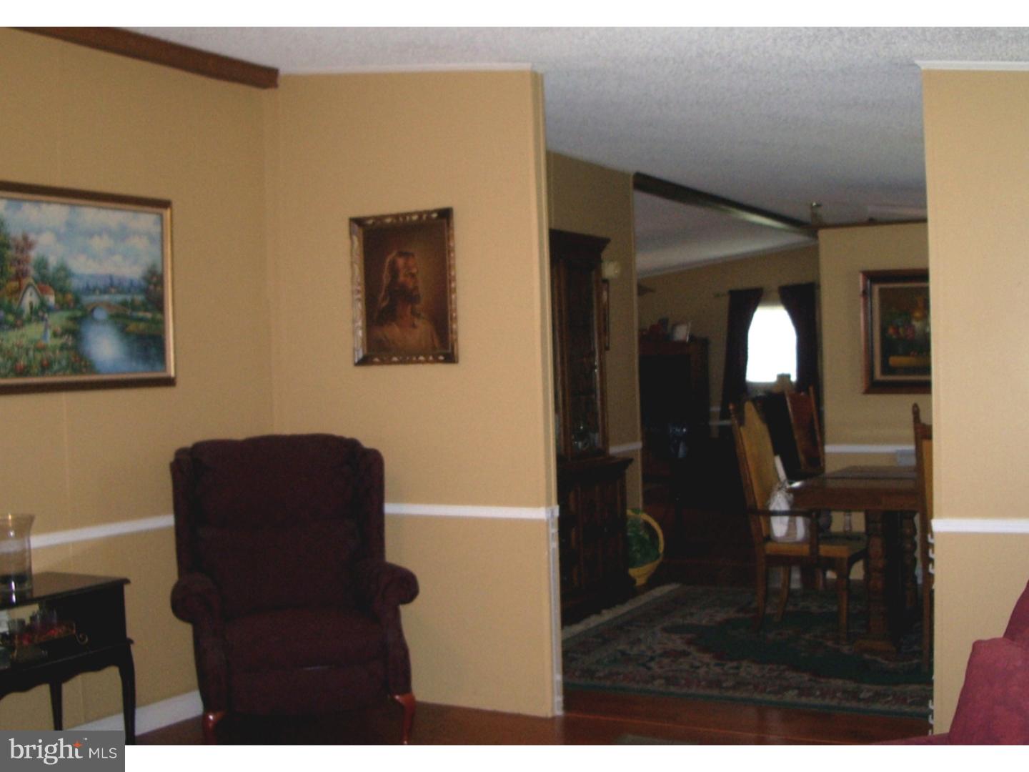 137 Grove Road Elverson, PA 19520 - Photo 8 of 15 Dining Room