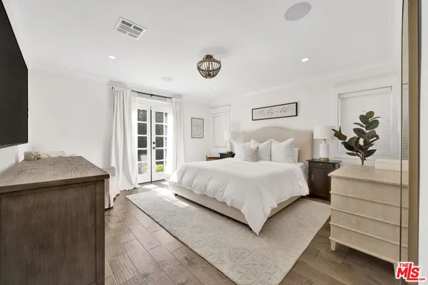 $10,000 | 4621 Allott Avenue, Sherman Oaks, CA 91423