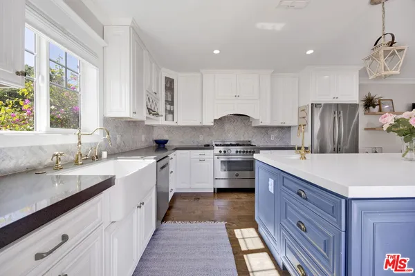 $10,000 | 4621 Allott Avenue, Sherman Oaks, CA 91423