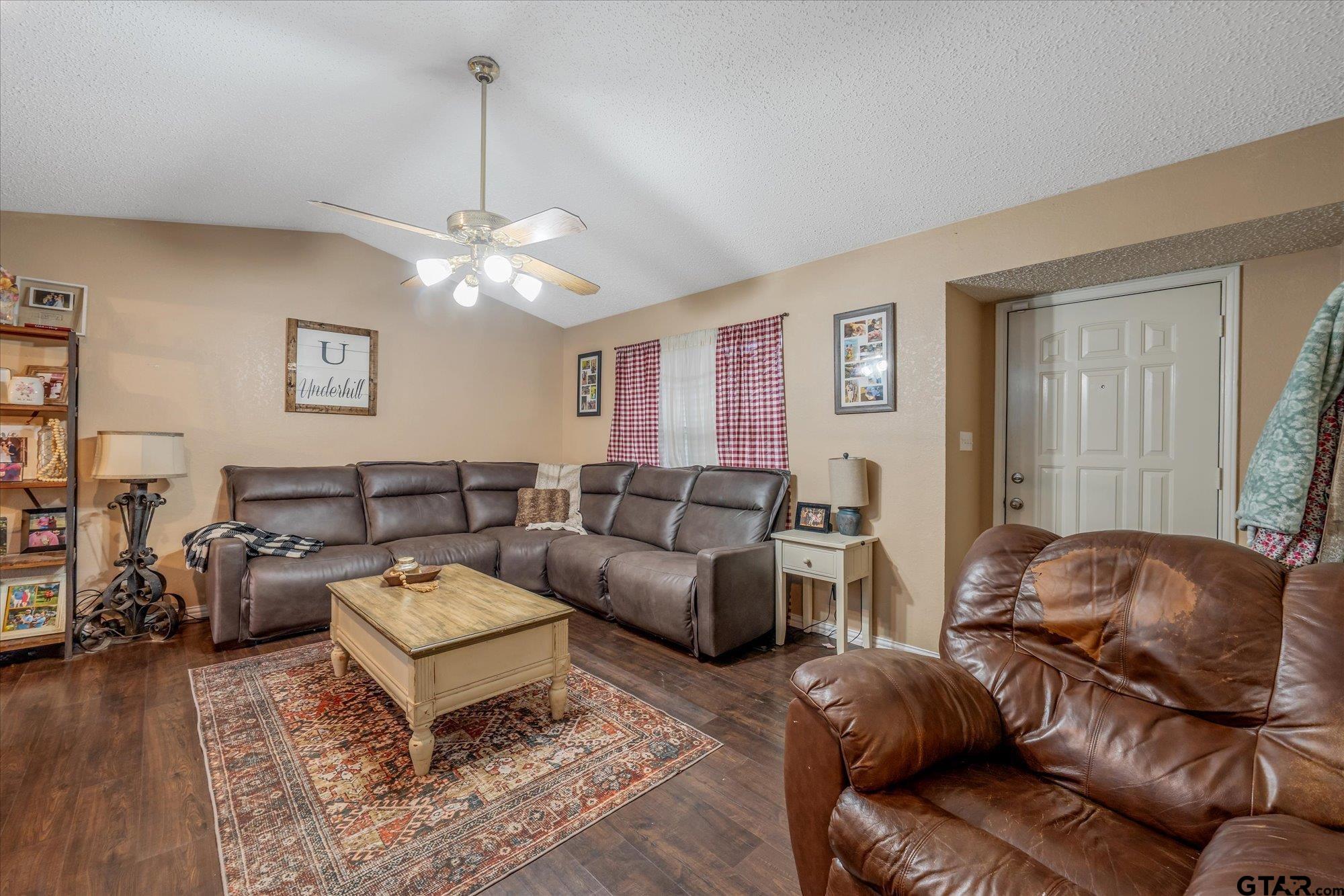 1105 Meadow Drive Athens, TX 75751 - Photo 4 of 23 a living room with furniture and wooden floor