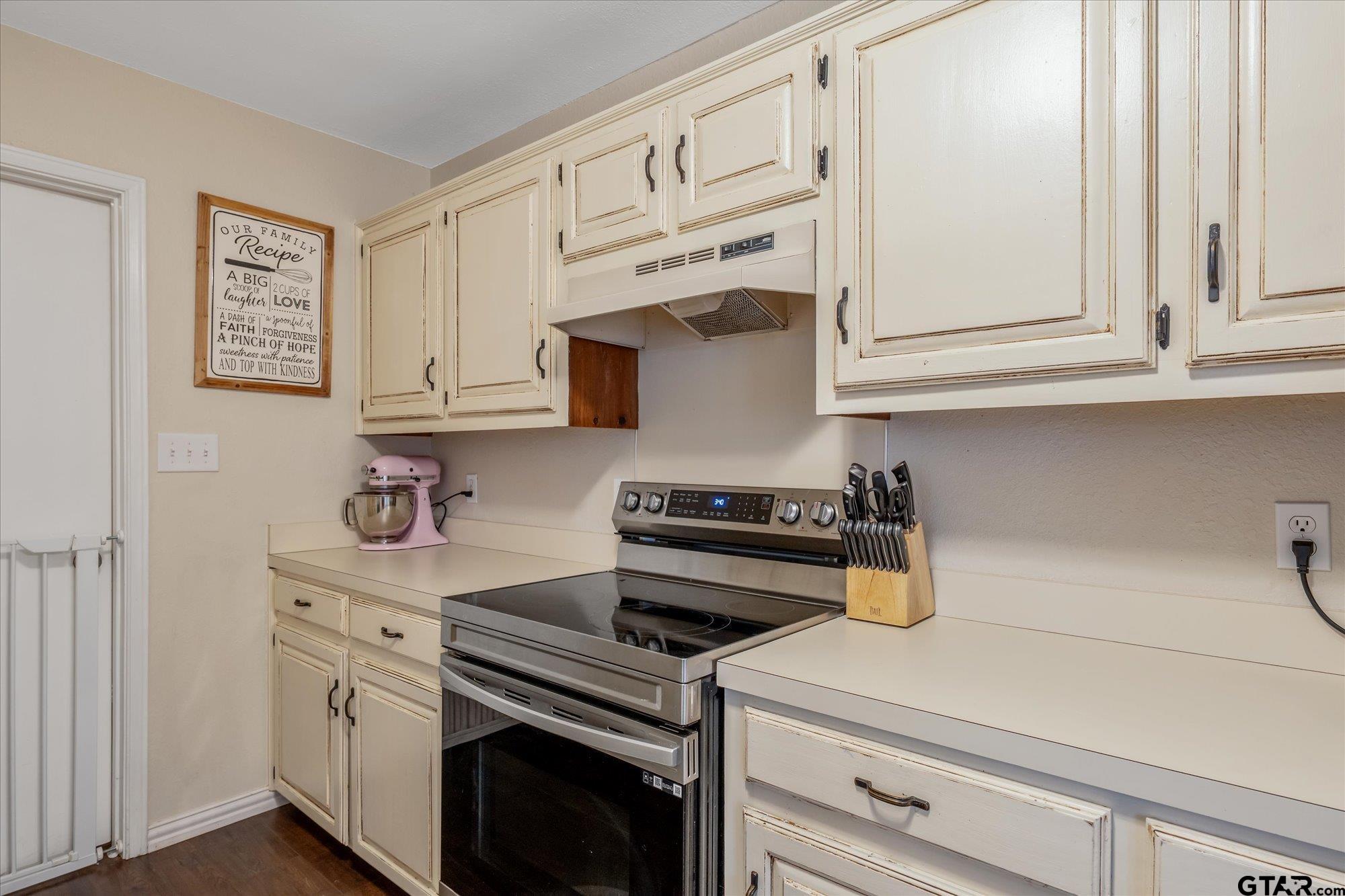 1105 Meadow Drive Athens, TX 75751 - Photo 8 of 23