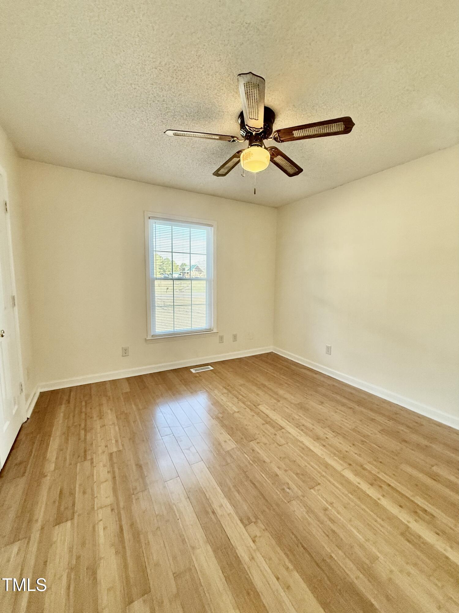 5 Rogers Road Zebulon, NC 27597 - Photo 13 of 36 tempImageh4HixN