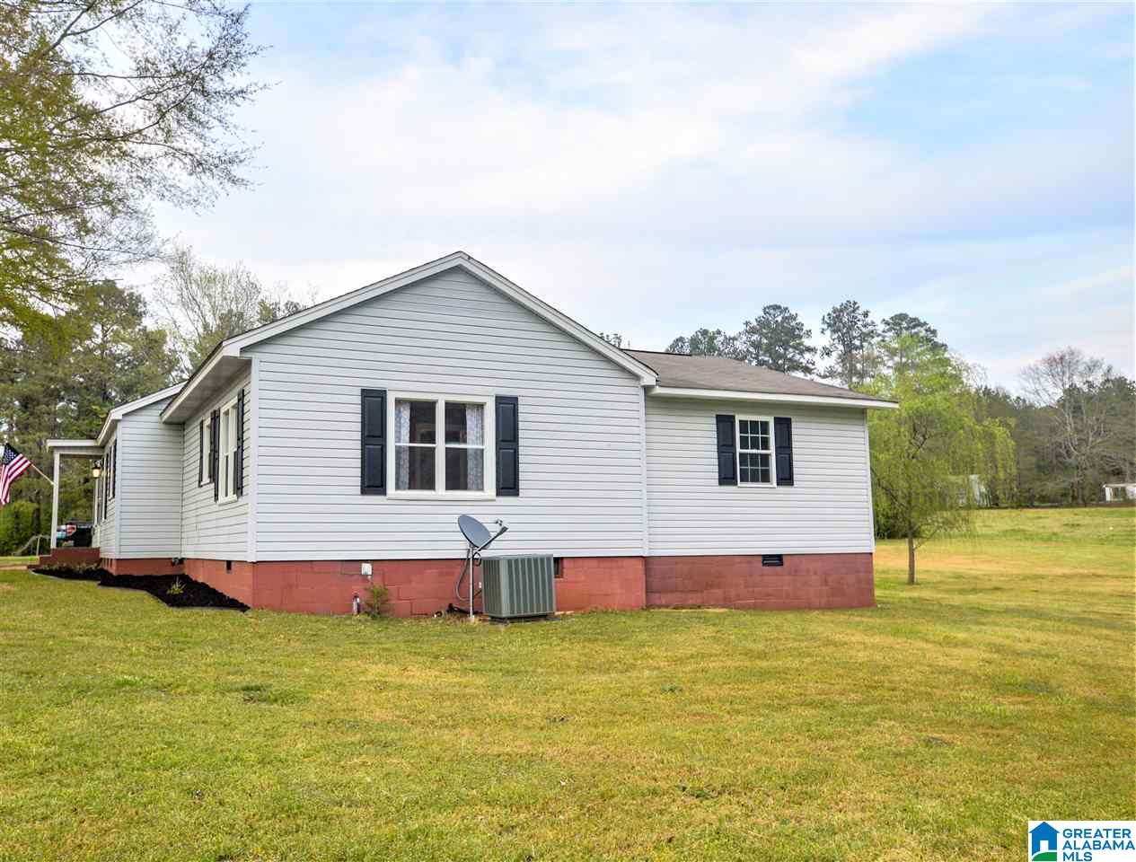 8275 Highway 9 Heflin, AL 36264 - Photo 5 of 29