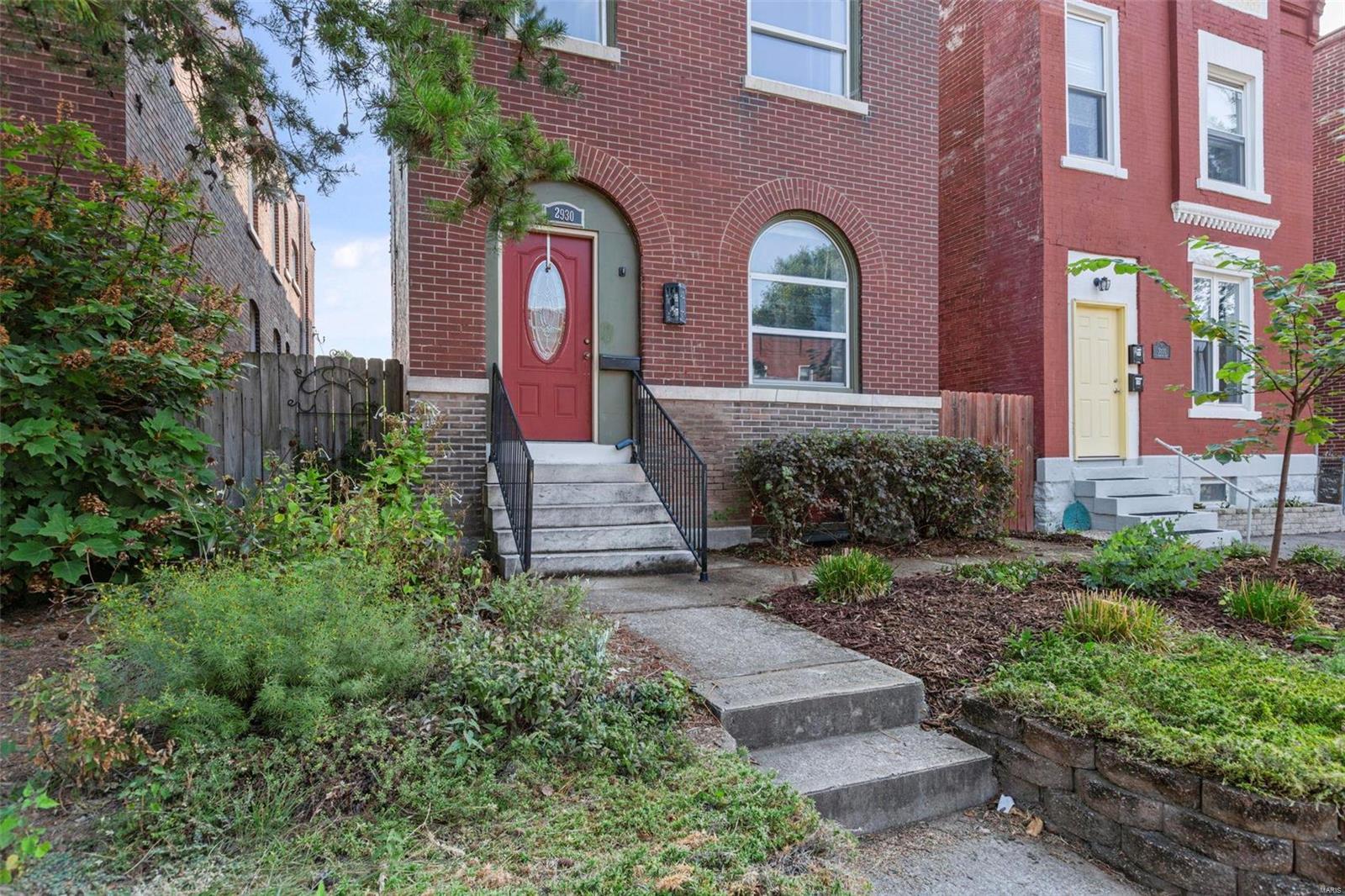 2930 South Compton Avenue St. Louis, MO 63118 - Photo 2 of 36