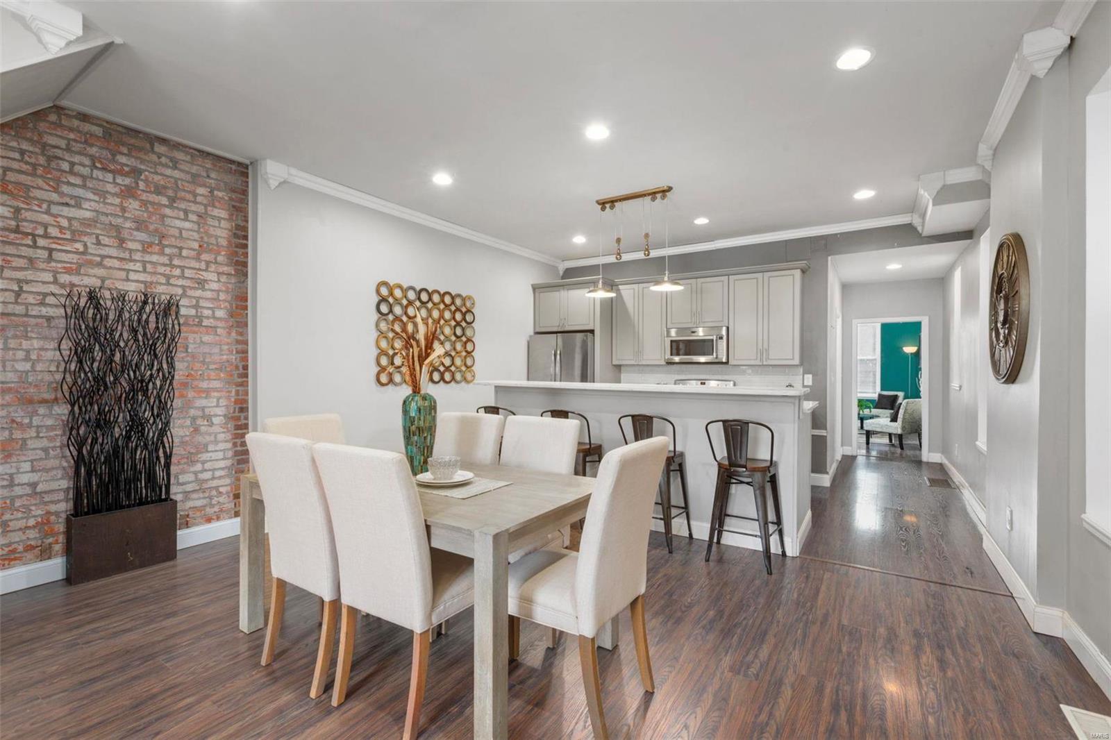 2930 South Compton Avenue St. Louis, MO 63118 - Photo 6 of 36
