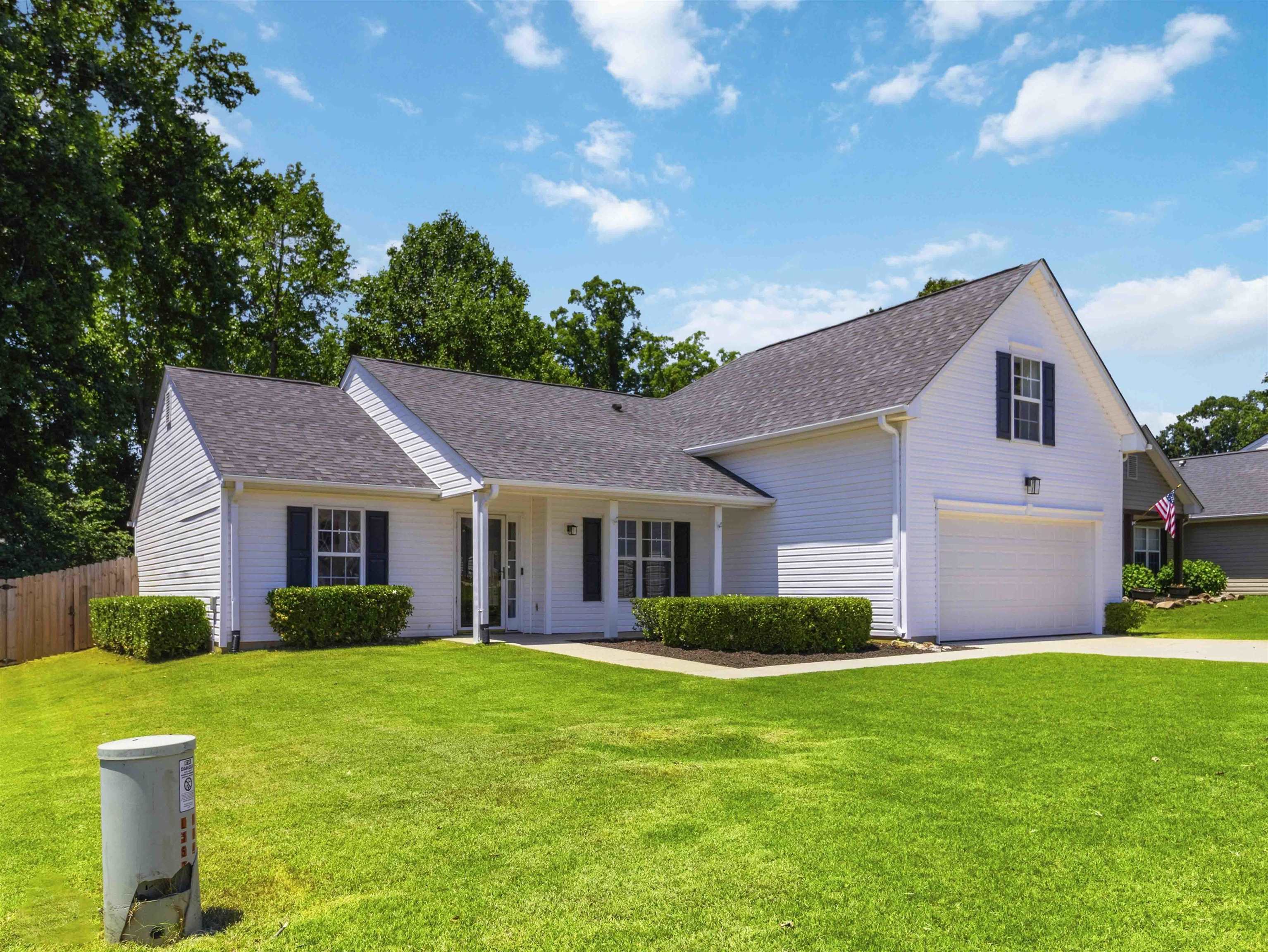 28 Brookhaven Way Simpsonville, SC 29681 - Photo 3 of 31
