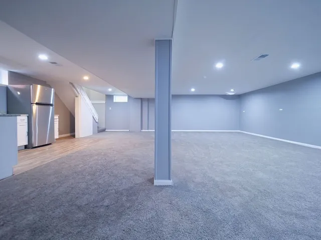 a view of empty room