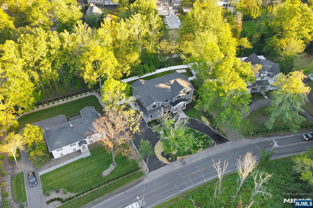 470 White Oak Ridge Road Short Hills, NJ 07078 - Photo 30 of 35
