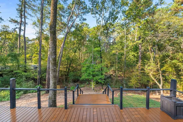 $539,000 | 223 Tall Pine, Livingston, TX 77351