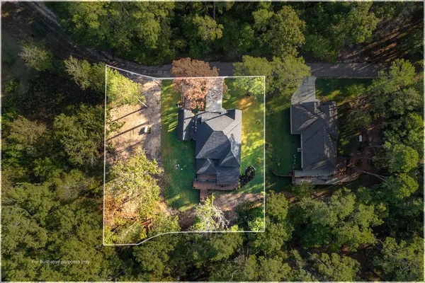 $539,000 | 223 Tall Pine, Livingston, TX 77351