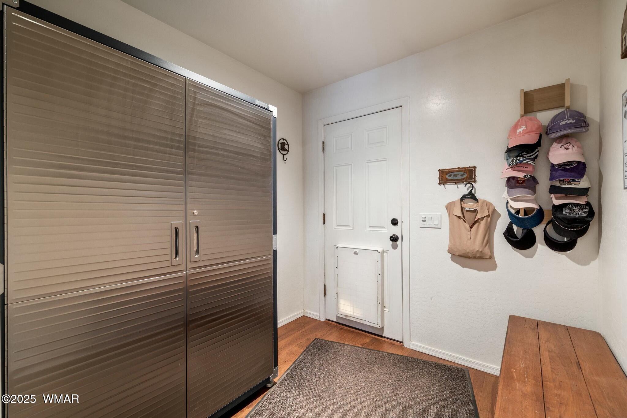 2938 Lodgepole Road Overgaard, AZ 85933 - Photo 27 of 43 a view of small space