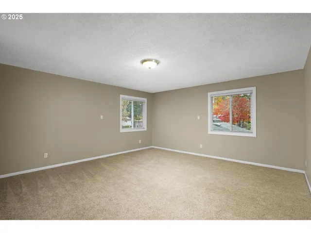 $584,900 | 5410 Southeast Byron Drive, Milwaukie, OR 97267