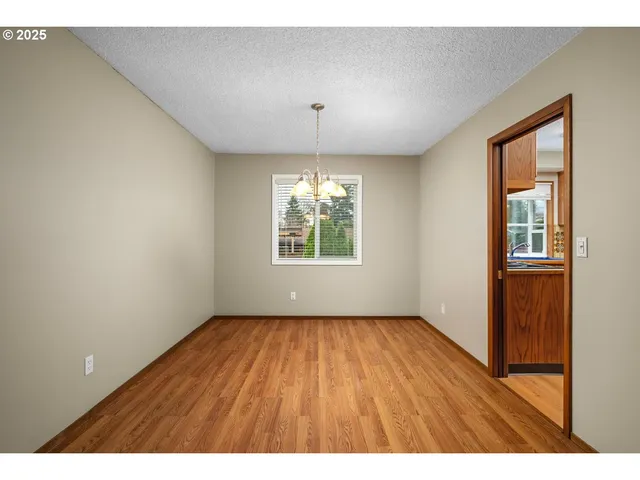 $584,900 | 5410 Southeast Byron Drive, Milwaukie, OR 97267