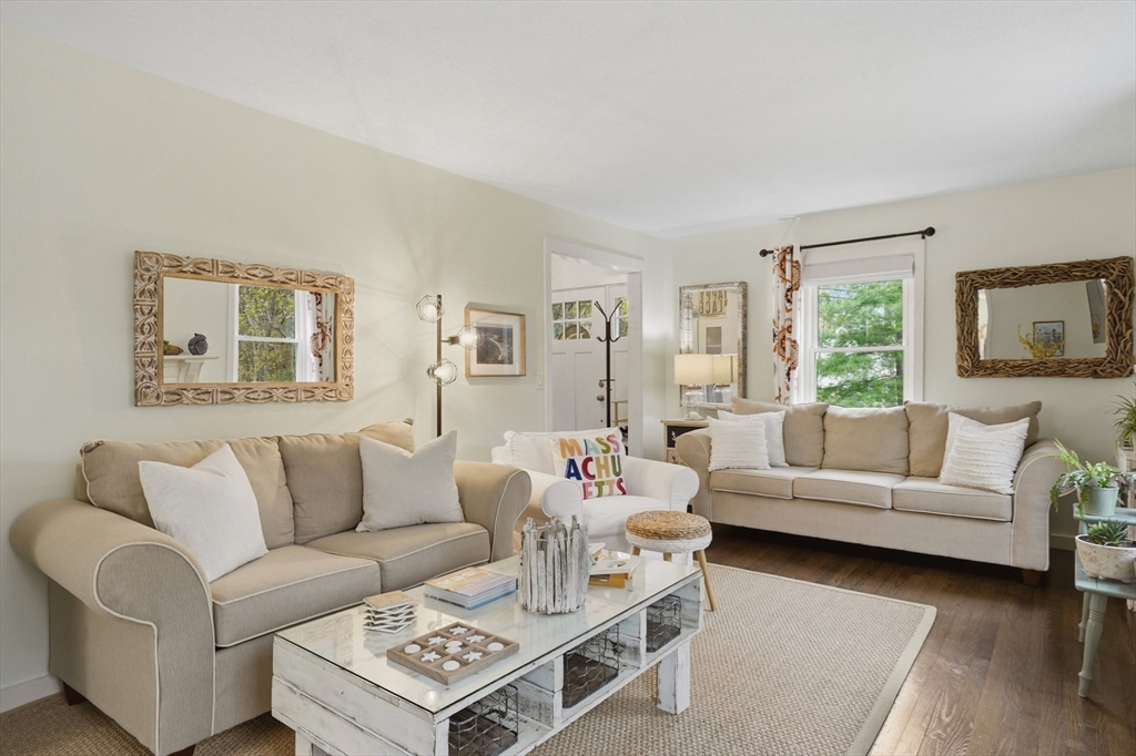 55 Ridgeview Drive Falmouth, MA 02540 - Photo 19 of 32 a living room with furniture and a large window