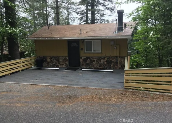 $2,100 | 28380 Larchmont Lane, Lake Arrowhead, CA 92352